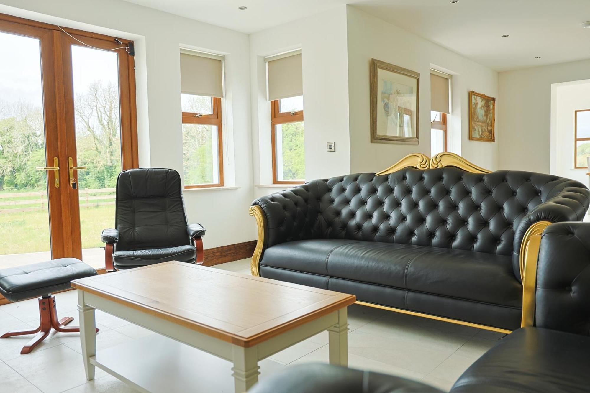 Meadow View House - Spacious Family Retreat In The Heart Of Donegal Villa Donegal Town Bagian luar foto